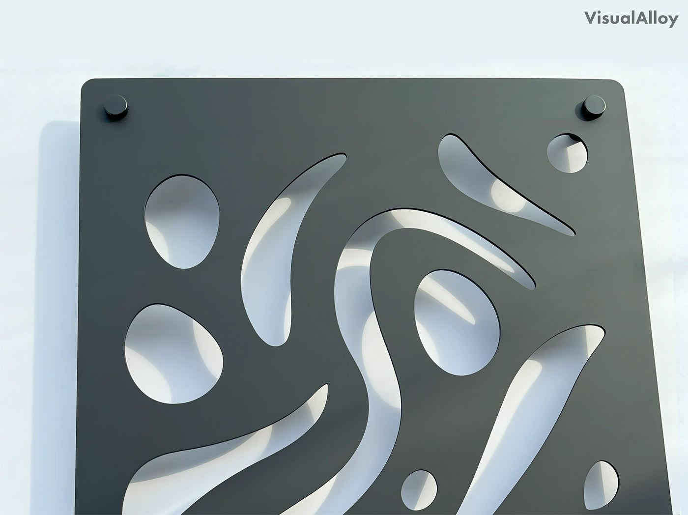 Installation für schwarze Metall Wanddeko