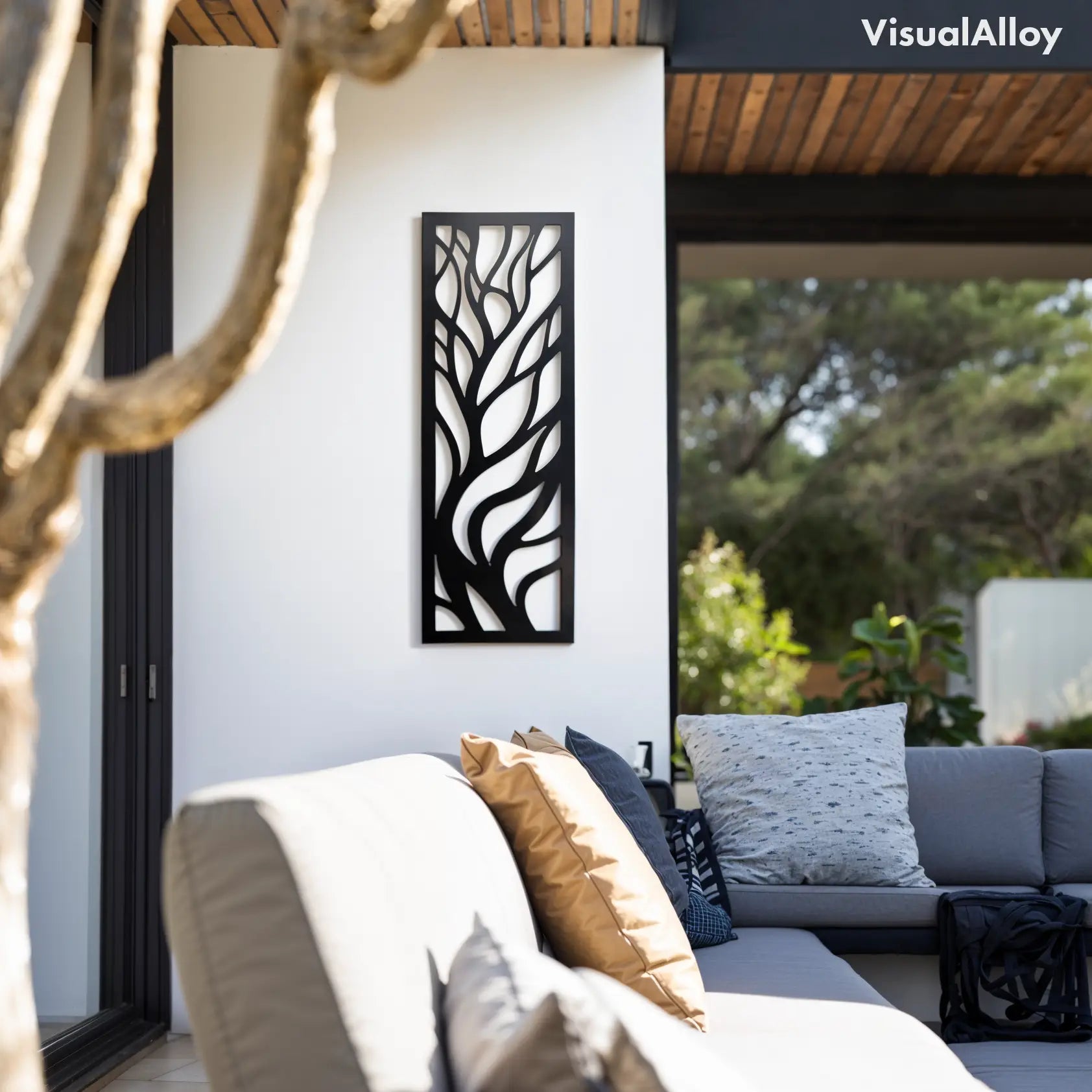 Metal tree art for exterior walls